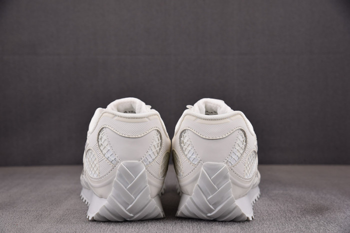 BV sneaker