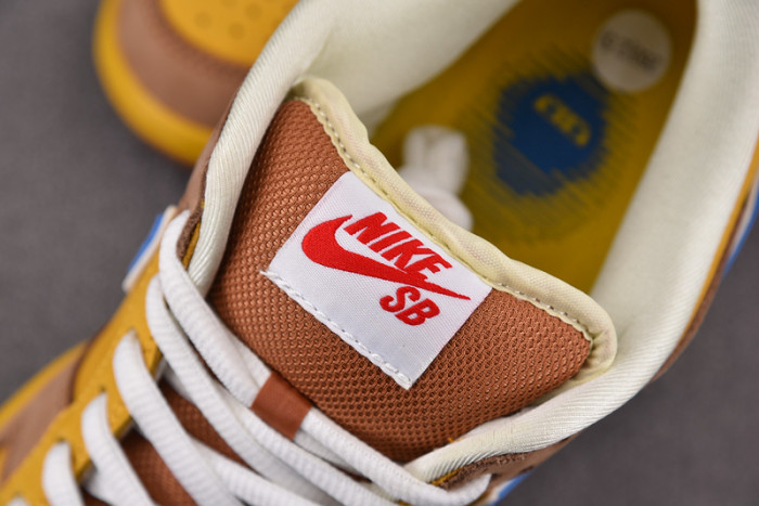 NIKE Dunk SB Low Premium“Newcastle Brown Ale” 313170-741