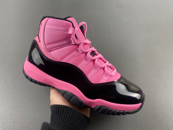 Air Jordan 11 pink