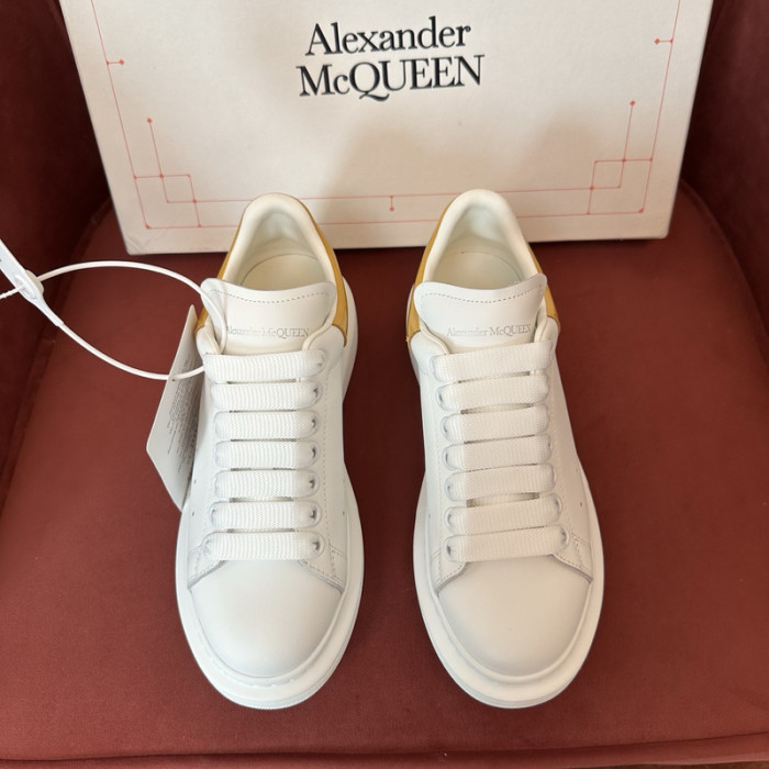 ALEX MCQU SNEAKER