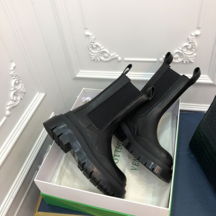 BV boots 020