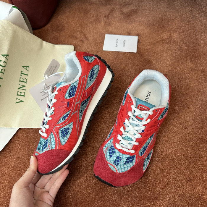 BV sneaker