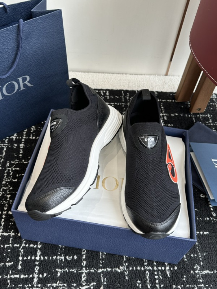 D10R SNEAKER