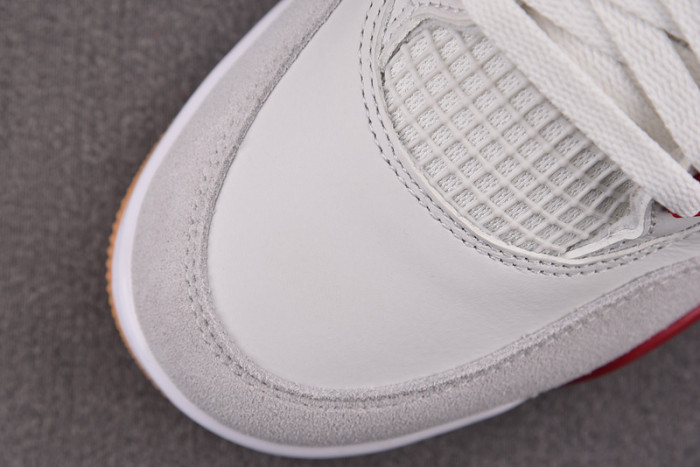 Air Jordan 4 Retro SB Varsity Red DR5415-106