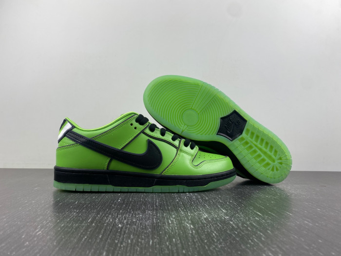 The Powerpuff Girls x Nike SB Dunk Low “Buttercup”FZ8319-300