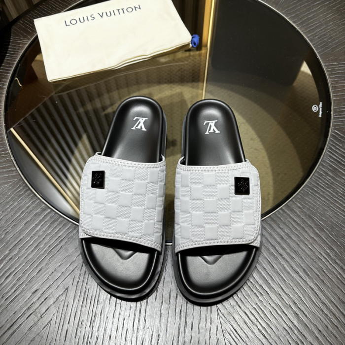 L0VT SANDAL