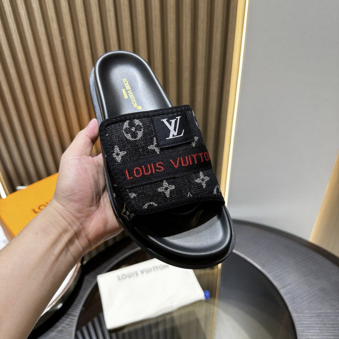 L0VT SANDAL