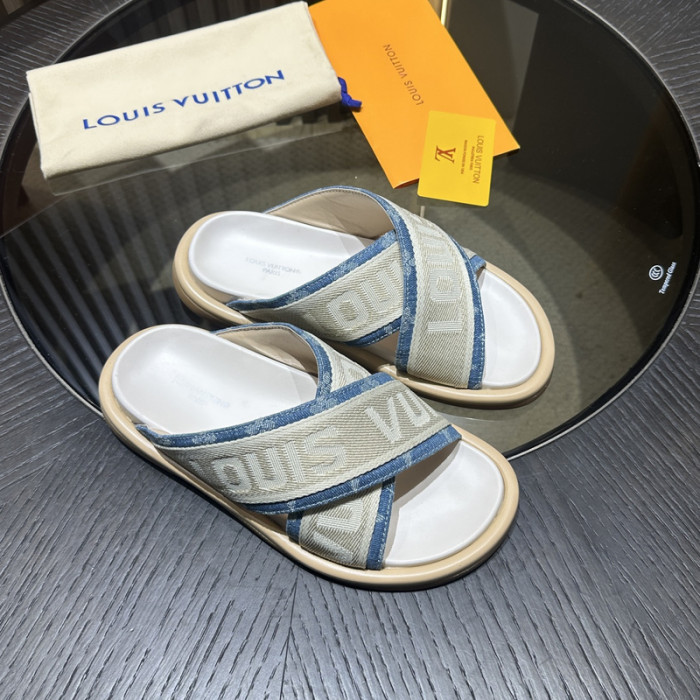 L0VT SANDAL